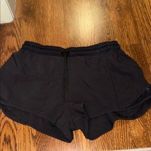 *OLD STYLE* Lululemon Hotty Hot Short Black
